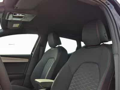 Seat Leon FR 1.5 eTSI 150ch (2026) - Foto 12