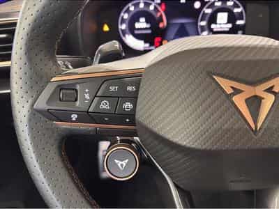 Cupra Leon (2025) - Photo 15