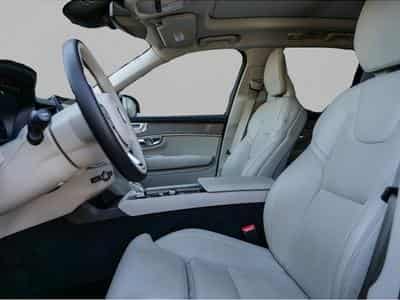 Volvo XC90 (2025) - Photo 6