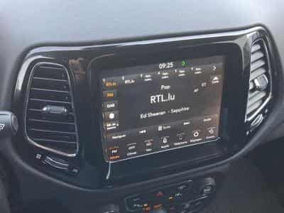 JEEP Compass 1.4 MultiAir II 140ch Longitude Business 4x2 Euro6d-T (2018) - Photo 8