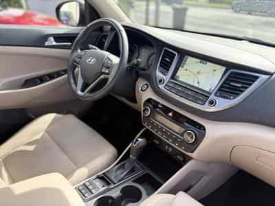 Hyundai Tucson 1.7 CRDI EXECUTIVE AUTO (2018) - Foto 6