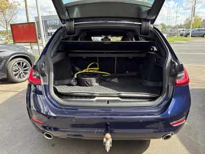 BMW 330 e TOURING 292CV PHEV INDIVIDUAL (2021) - Foto 9