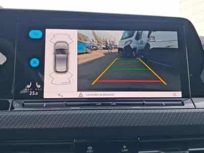 VW Golf VIII R-Line (2024) - Photo 15