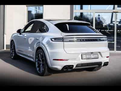 Porsche Cayenne S COUPE PACK SPORT ALLÉGÉ CARBONE - CRAYON (2023) - Photo 3