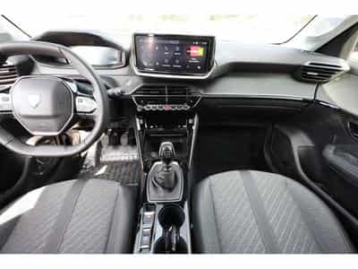 Peugeot 208 1.2 PureTech 101 Allure (2025) - Photo 6