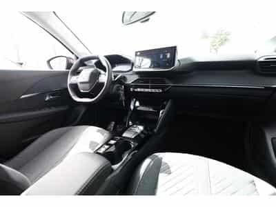 Peugeot 208 1.2 Hybrid e-DSC6 145 Allure (2025) - Photo 9