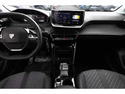 Peugeot 208 1.2 Hybrid e-DSC6 145 Allure (2025) - Photo 8