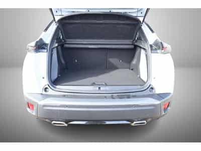 Peugeot 2008 1.2 Hybrid e-DSC6 145 Allure (2025) - Photo 11