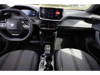 Peugeot 2008 1.2 Hybrid e-DSC6 145 Allure (2025) - Photo 8