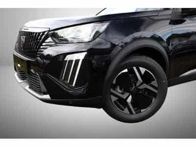 Peugeot 2008 1.2 Hybrid e-DSC6 145 Allure (2025) - Photo 5