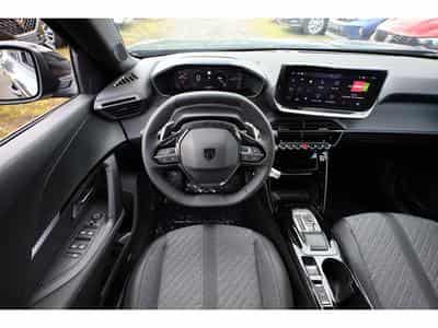 Peugeot 2008 1.2 Hybrid e-DSC6 145 Allure (2025) - Photo 7