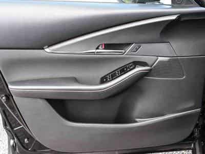 Mazda CX-30 2.5 E-Skyactiv  G 140 Homura (2025) - Foto 4