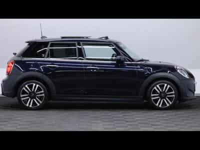 MINI Cooper 1.6 136 Hatch 5 portes Steptronic (2022) - Foto 3