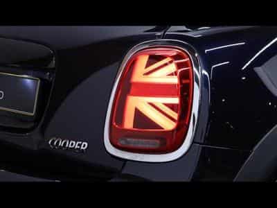 MINI Cooper 1.6 136 Hatch 5 portes Steptronic (2022) - Foto 8