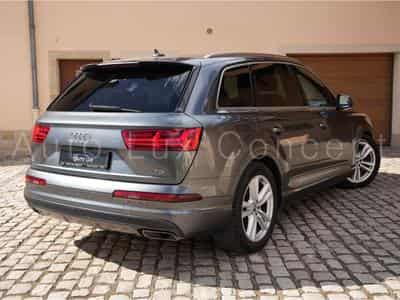 Audi Q7 3.0 TDI quattro S line (2017) - Photo 3