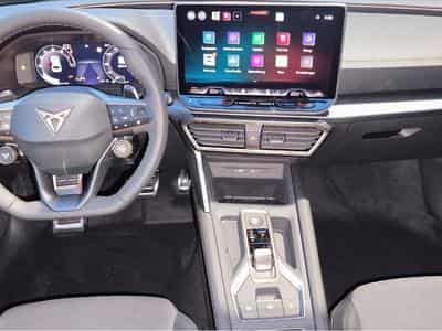 Cupra Leon (2025) - Photo 12