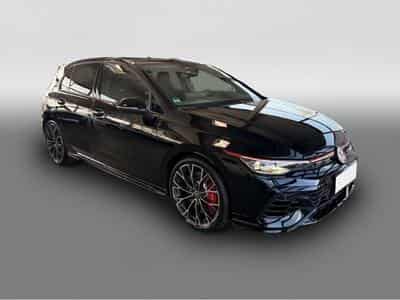 VW Golf (2026) - Photo 2