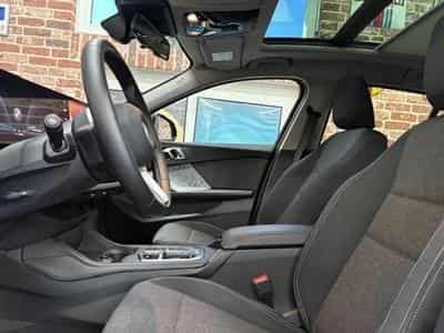 BMW 120 (2025) - Photo 5