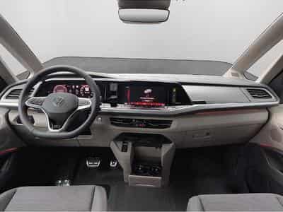 VW Multivan (2025) - Photo 11
