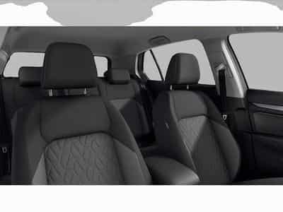 VW Golf (2025) - Photo 4