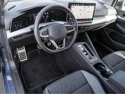 VW Golf (2025) - Photo 7