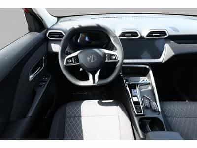 MG ZS (2025) - Photo 6