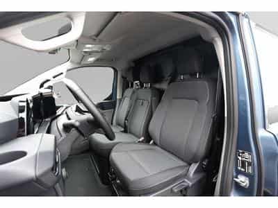 Ford Transit (2025) - Photo 4