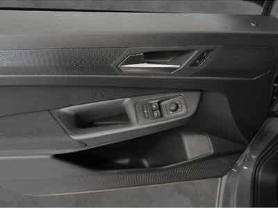 VW Caddy (2025) - Photo 9