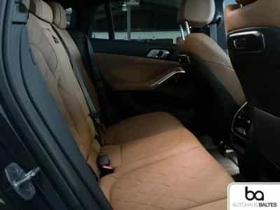 BMW X6 (2025) - Photo 8