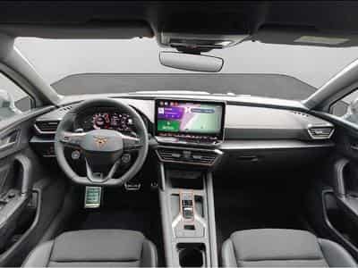 Cupra Leon (2025) - Photo 11