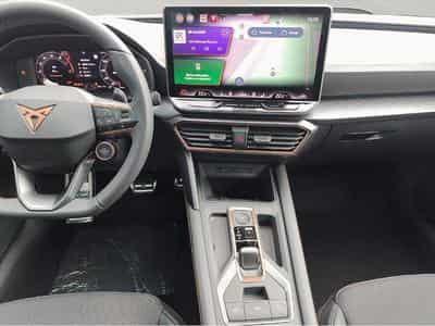 Cupra Leon (2025) - Photo 12