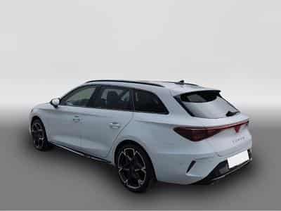 Cupra Leon (2025) - Photo 4