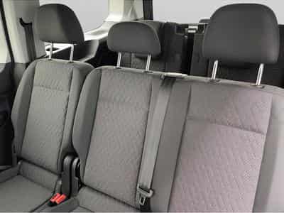 VW Caddy (2025) - Photo 11