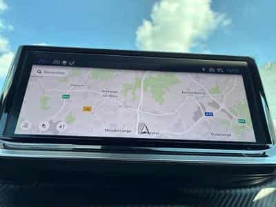 PEUGEOT 2008 1.2 100ch S&S Allure (2024) - Photo 6