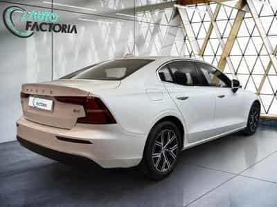 Volvo S60 -45% B4 MHEV 197cv BVA +GPS+CAM+LED+Options (2024) - Photo 3