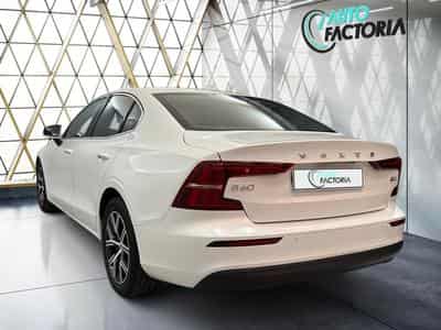 Volvo S60 -45% B4 MHEV 197cv BVA +GPS+CAM+LED+Options (2024) - Photo 4