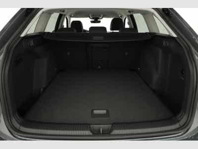 VW Golf Variant 1.5 TSI 110 kW Life (2026) - Photo 11