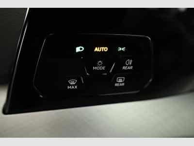 VW Golf Variant 1.5 TSI 110 kW Life (2026) - Photo 8