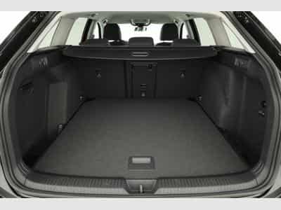 VW Golf Variant LIFE (2026) - Photo 11