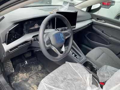 VW Golf Variant LIFE (2026) - Photo 1