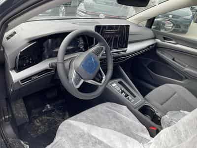 VW Golf Variant LIFE (2026) - Photo 1