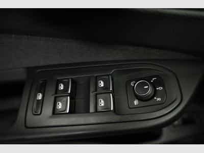 VW Golf Variant VIII 2.0 (2026) - Photo 7