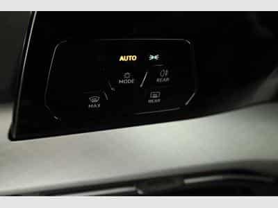 VW Golf Variant VIII 2.0 (2026) - Photo 8