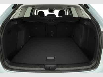 VW Golf Variant VIII 2.0 (2026) - Photo 11