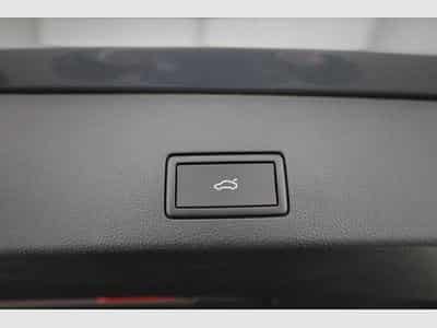 VW Golf Variant 1.5 TSI 110 kW R-Line (2026) - Photo 14