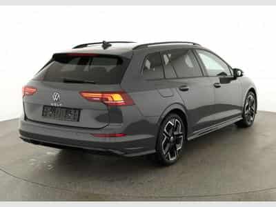 VW Golf Variant 1.5 TSI 110 kW R-Line (2026) - Photo 2