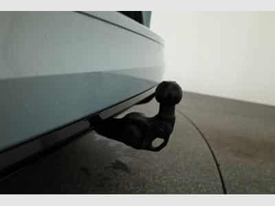 VW Golf Variant 1.5 TSI 110 kW R-Line (2026) - Photo 14