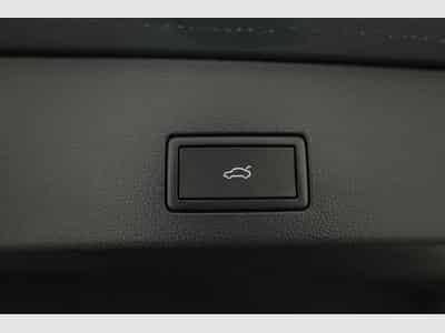 VW Golf Variant VIII 2.0 (2026) - Photo 12