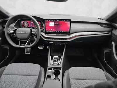 Skoda Octavia 2.0 TSI DSG 150 kW 4x4 Sportline (2025) - Photo 11