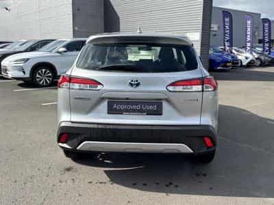 Toyota Corolla Dynamic 2,0 + Safety Pack (2024) - Photo 6